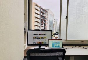 岩本町のシェアウィズ東京オフィスの窓から見える景色の写真